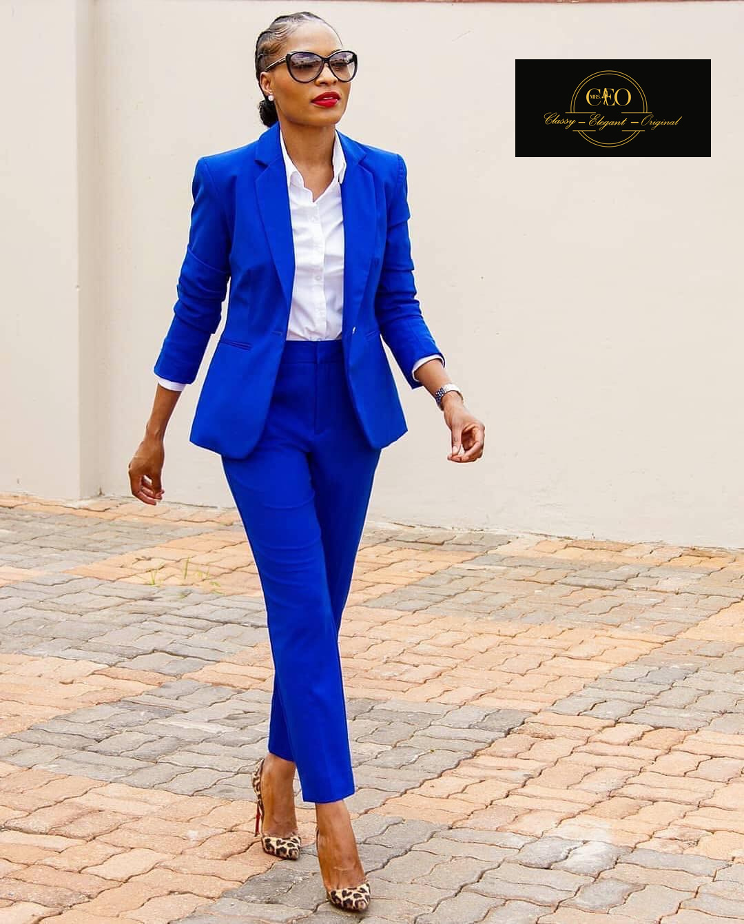 Formal Two Piece Ladies Pinstripe Suit With Stripe Blazer Jacket And  Trousers Black, Blue, And White Ideal For Autumn And Winter Work Wear From  Jianjiacang, $35.29 | DHgate.Com